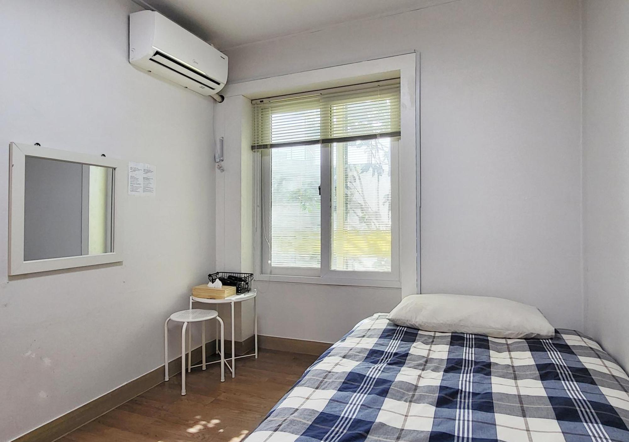 Hongdae Cheese Guesthouse Seoul Exterior photo