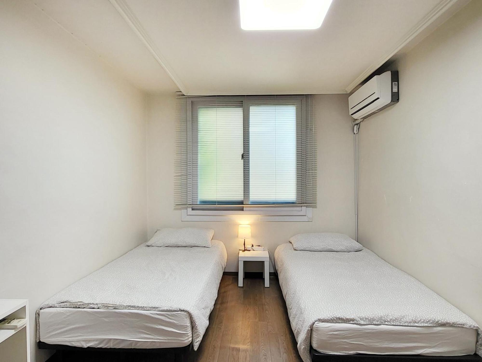 Hongdae Cheese Guesthouse Seoul Exterior photo
